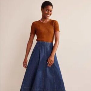 {Boden} NWT Ribbed Knit Top with Crochet Trim